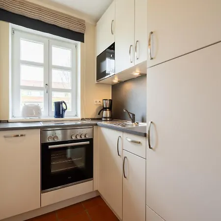 Apartment Rugana - Komfortplus Mit 2 Schlafzimmern Und Terrasse D51