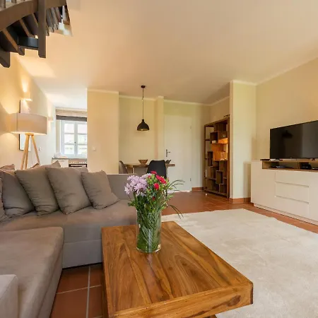 Apartment Rugana - Komfortplus Mit 2 Schlafzimmern Und Terrasse D51 Dranske